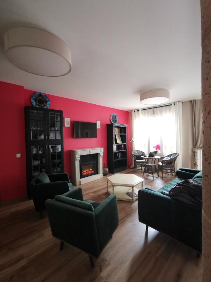 Posada Del Herrero 마드리데호스 외부 사진